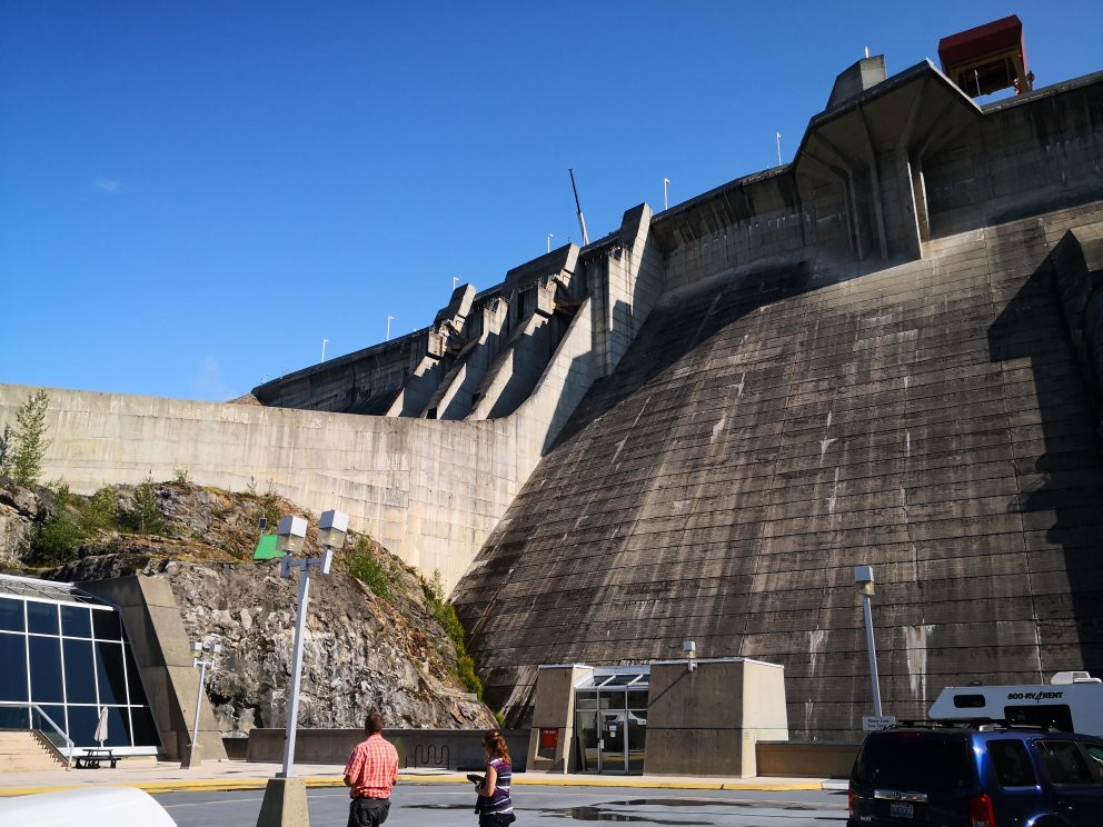 Revelstoke Dam Visitor Centre景点图片