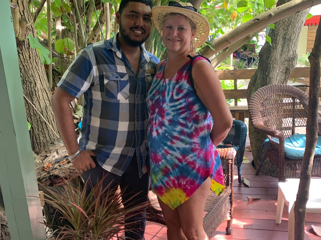 Myett's Garden Inn主图