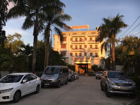 Dream Palace Hotel主图
