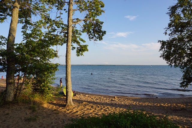 Pointe Des Chenes Beach景点图片