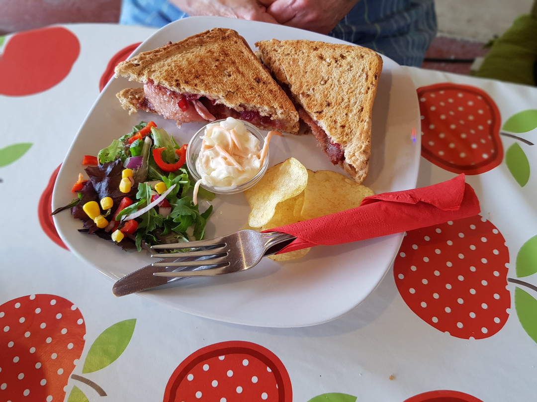 Wrentham餐馆和美食-Henstead Country Cafe