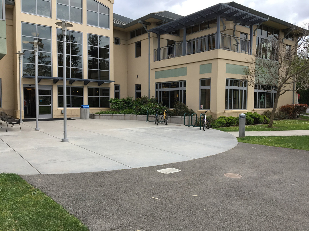 Central Park Library-圣克拉拉必去景点