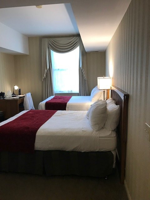 Hotel Winneshiek主图