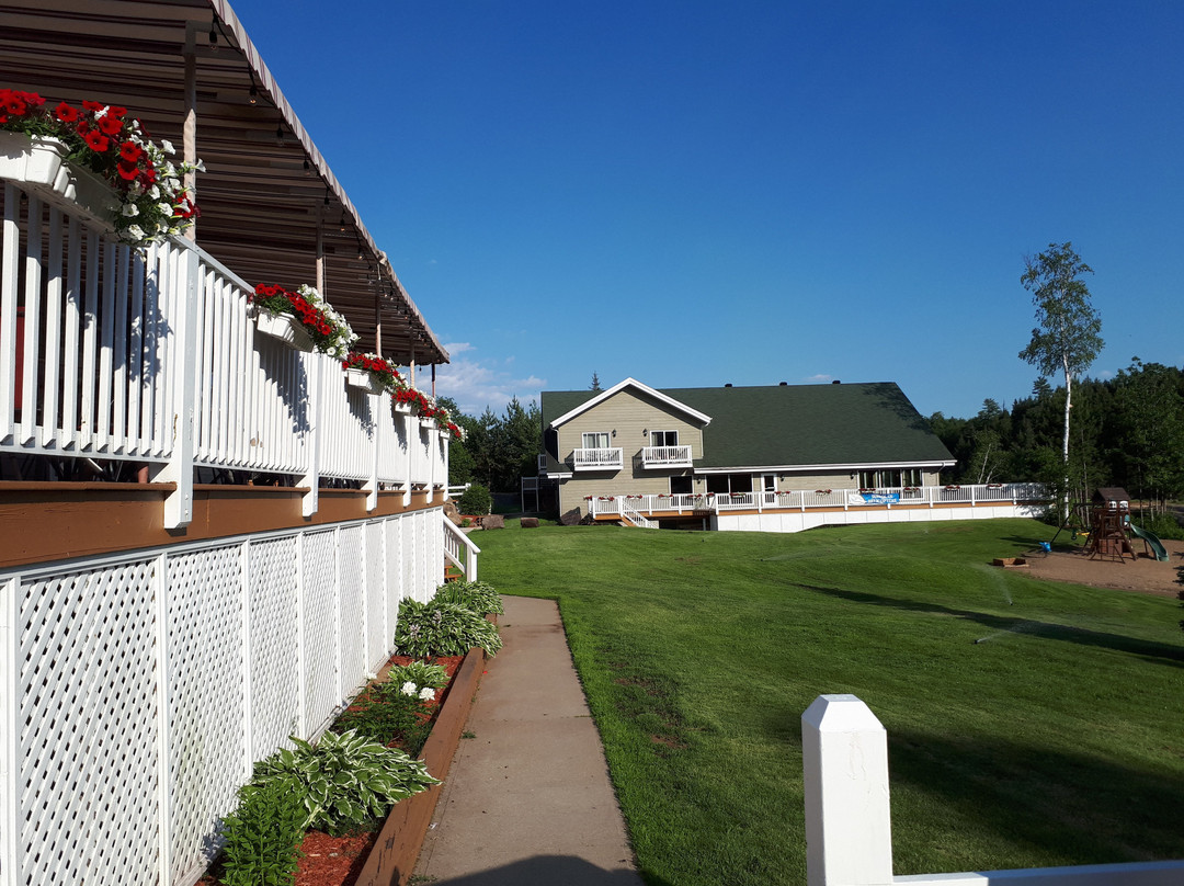 Pourvoirie Du Lac Blanc主图