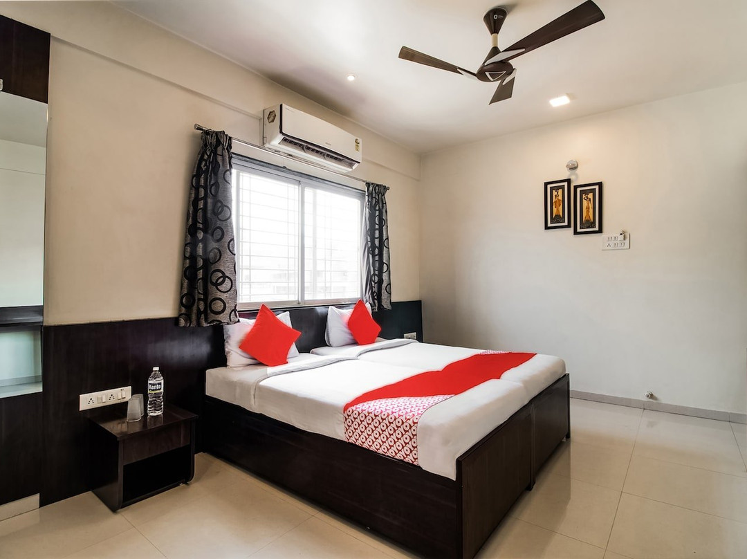 OYO 9196 Suyog Inn主图