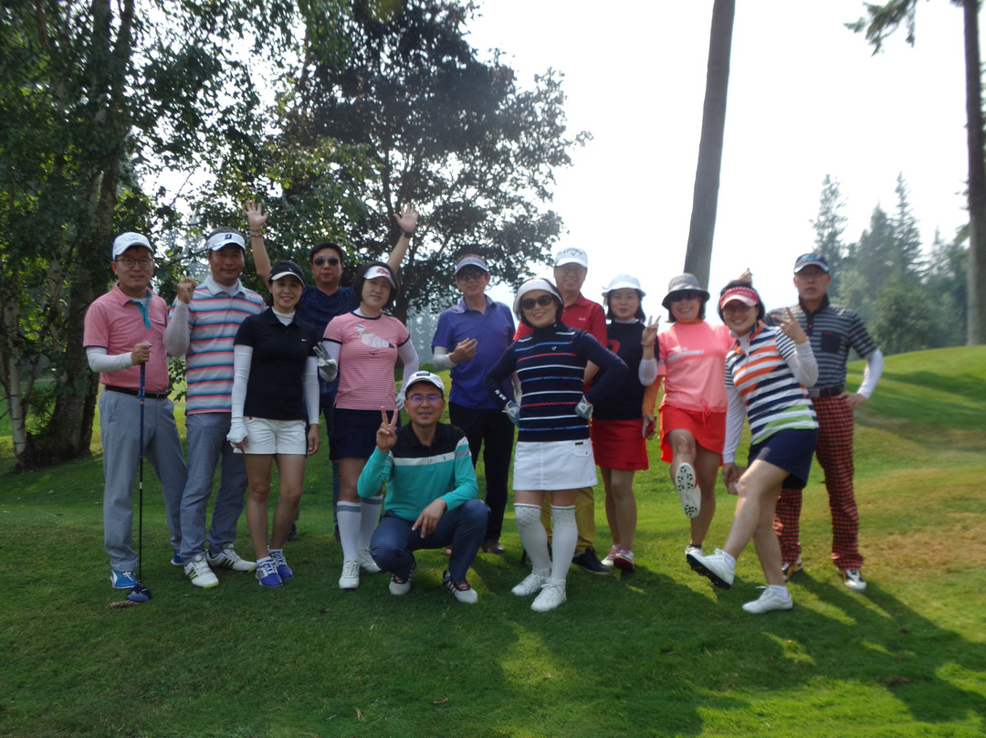 Salmon Arm Golf Club景点图片