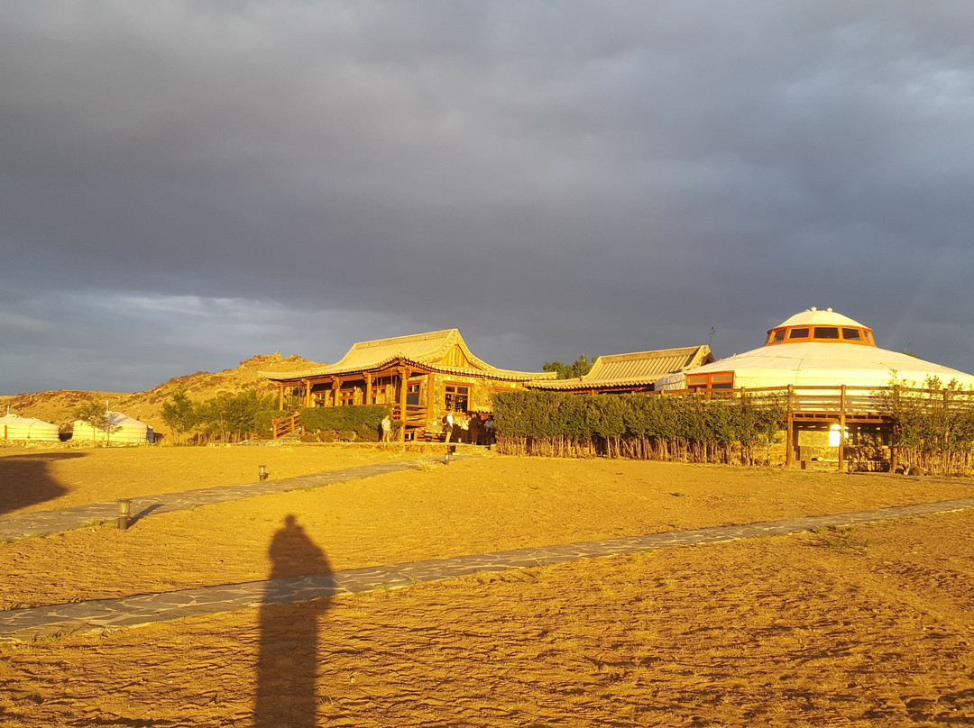 Three Camel Lodge主图