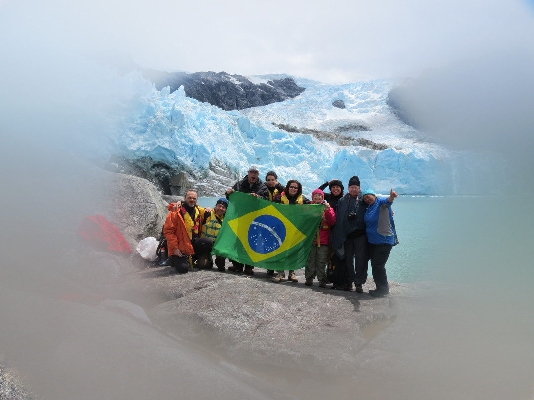 Glaciar Exploradores景点图片