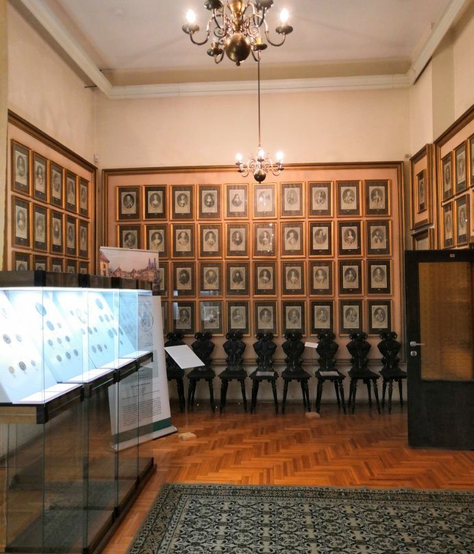 Radvilos Palace (Radvilos Rumai)-维尔纽斯必去景点