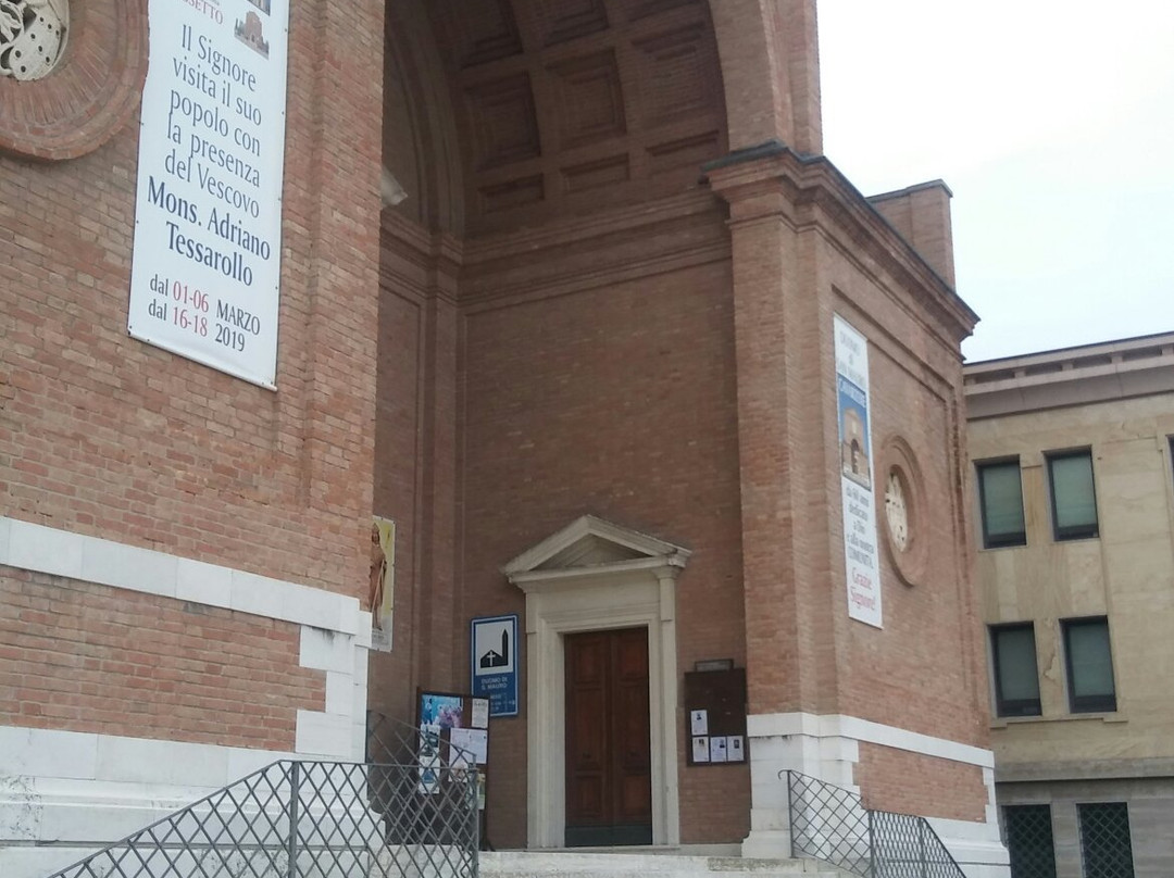 Duomo San Mauro-Cavarzere必去景点