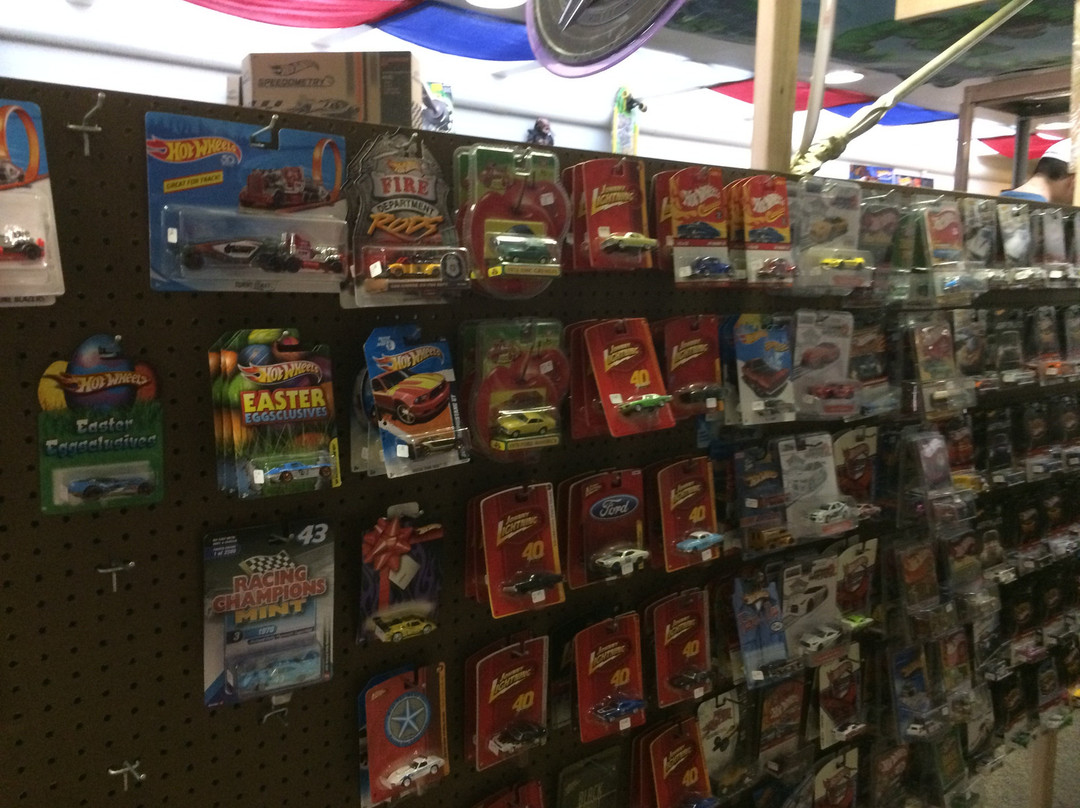 White Rock Toys & Collectibles-White Rock必去景点