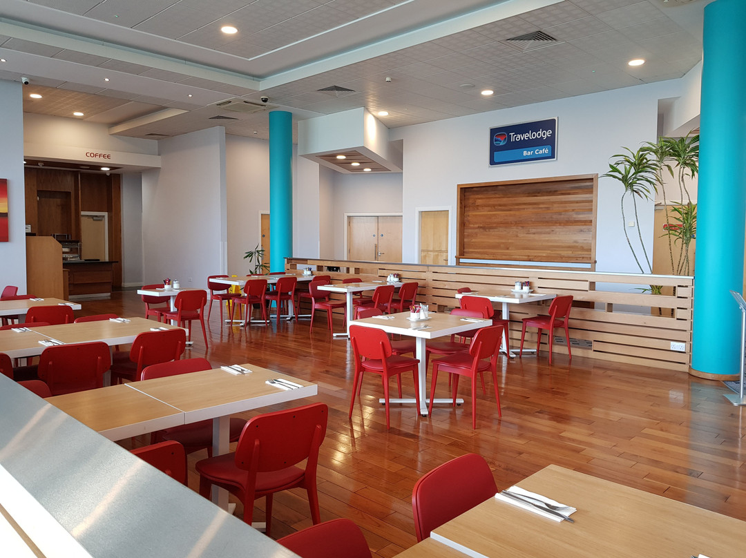 鲍尔姆旅行住宿都柏林机场酒店主图