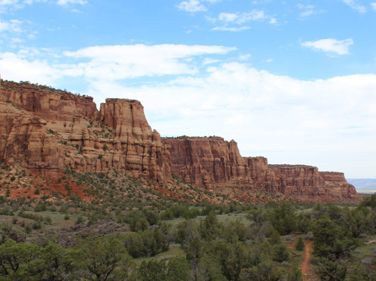 Devils Canyon Hiking Trails-弗鲁塔必去景点