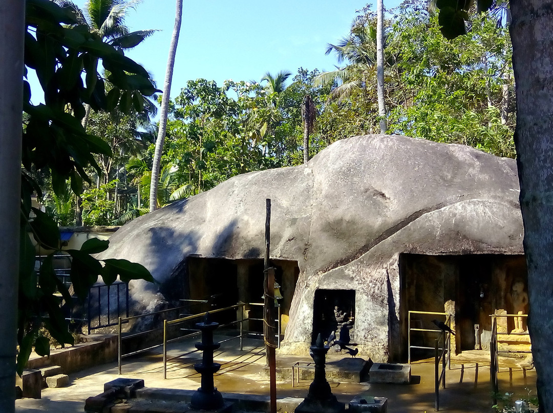 The Cave Temple at Kottukal景点图片