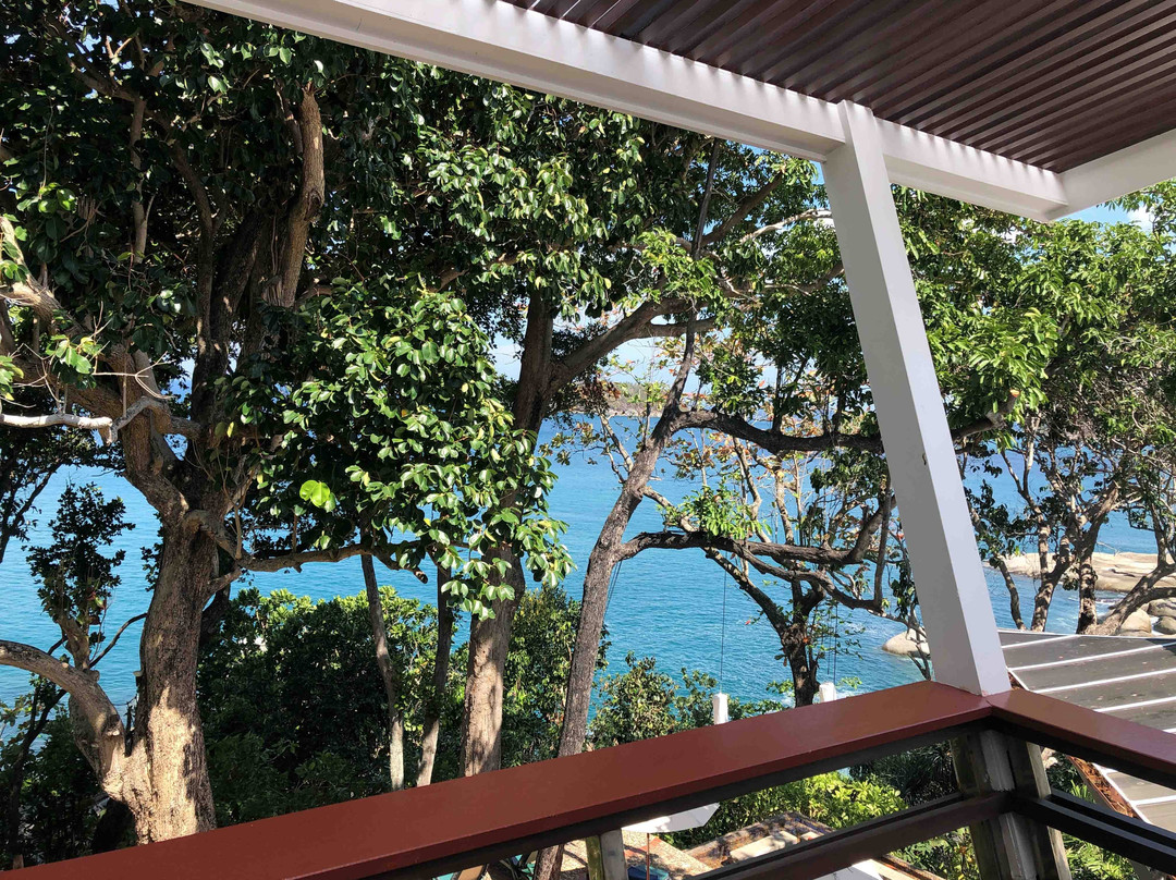 满得里皇家别墅度假村主图