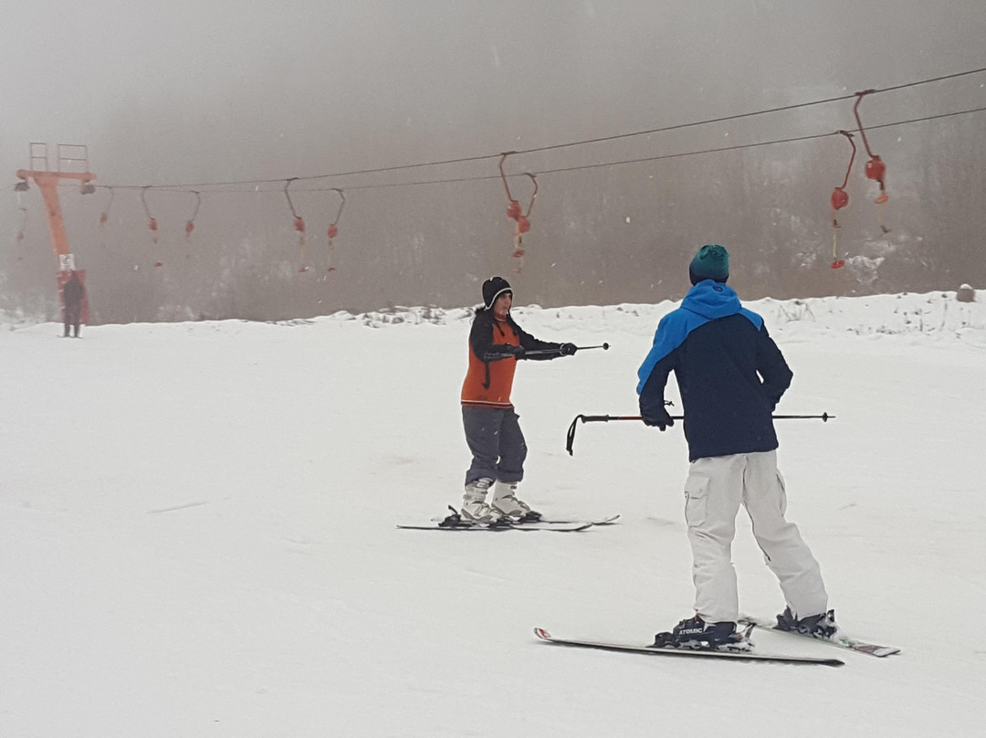 Eden Ski & Snowboard School and Rental Centre (Poiana Brasov)景点图片