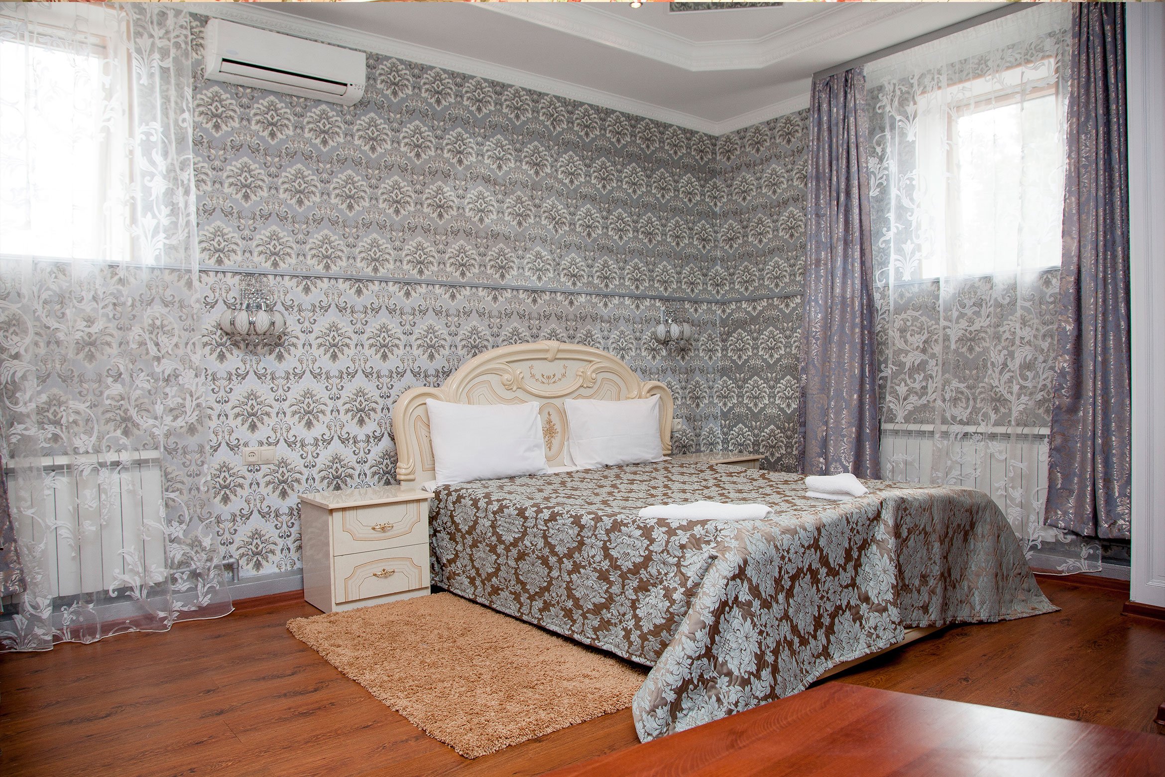 Hotel Staryy Gorod-官方