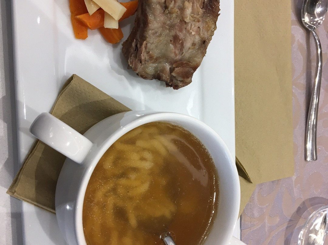 Outlet Hotel Polgár主图