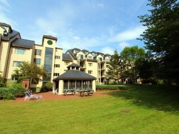 Rivergreen Resort Hotel主图