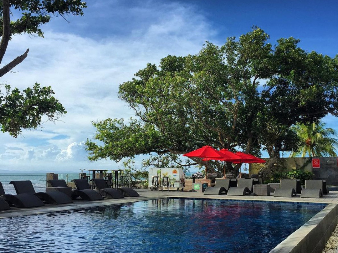 阿斯顿安亚海滩酒店主图