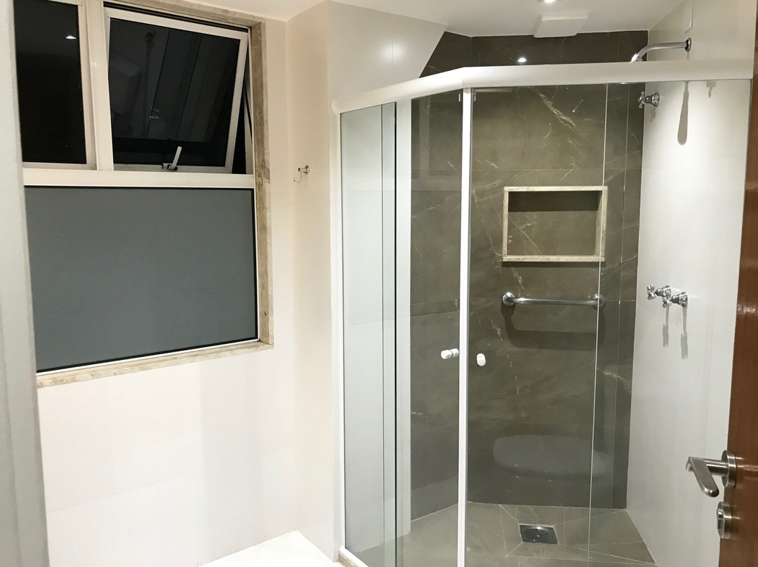 Oceanview Hotel主图