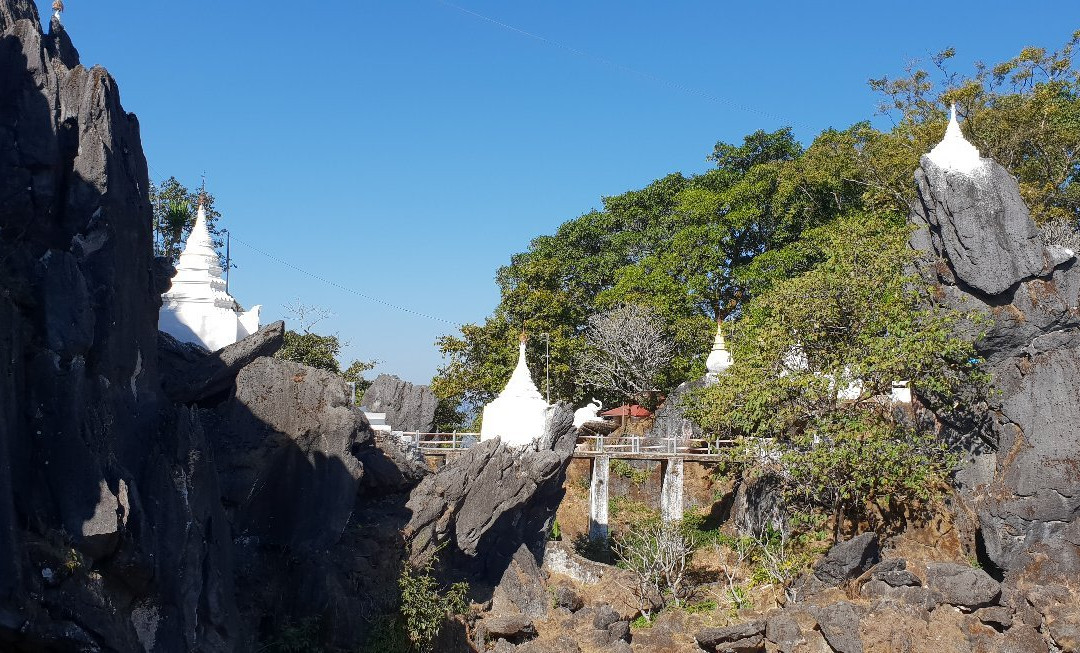 Kyauk Pyat Thut Pagoda-Mogok必去景点