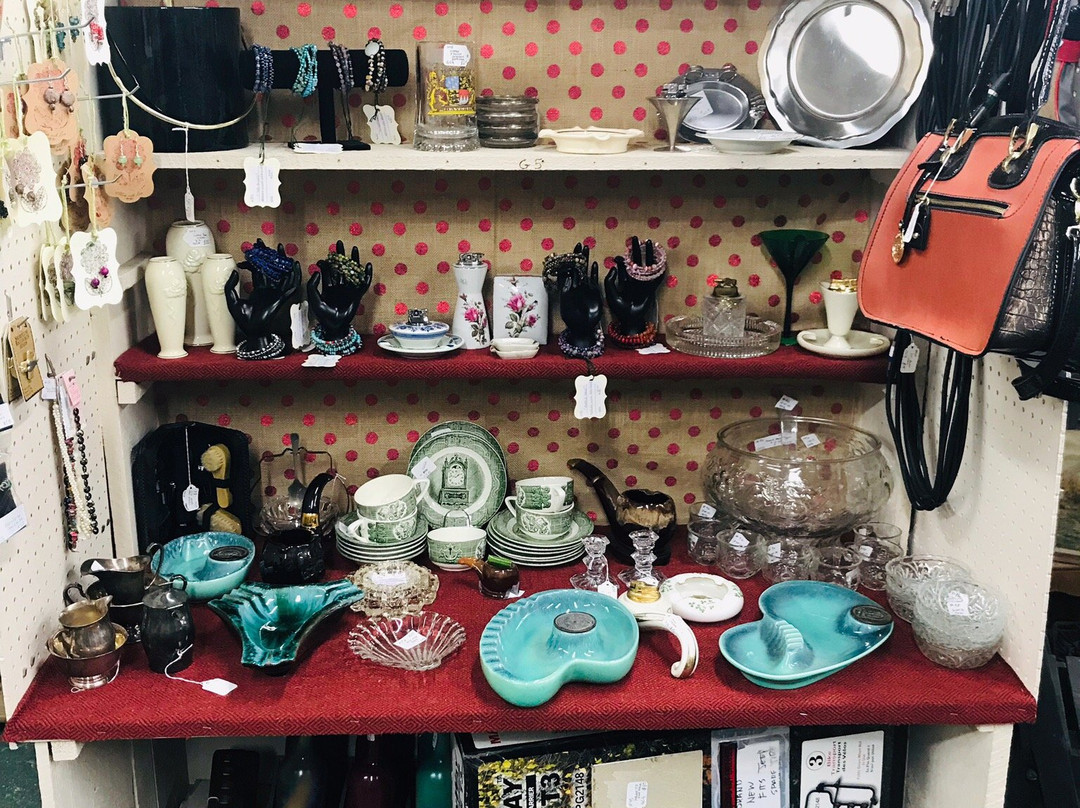 Yankee Flea Market-Palmer必去景点