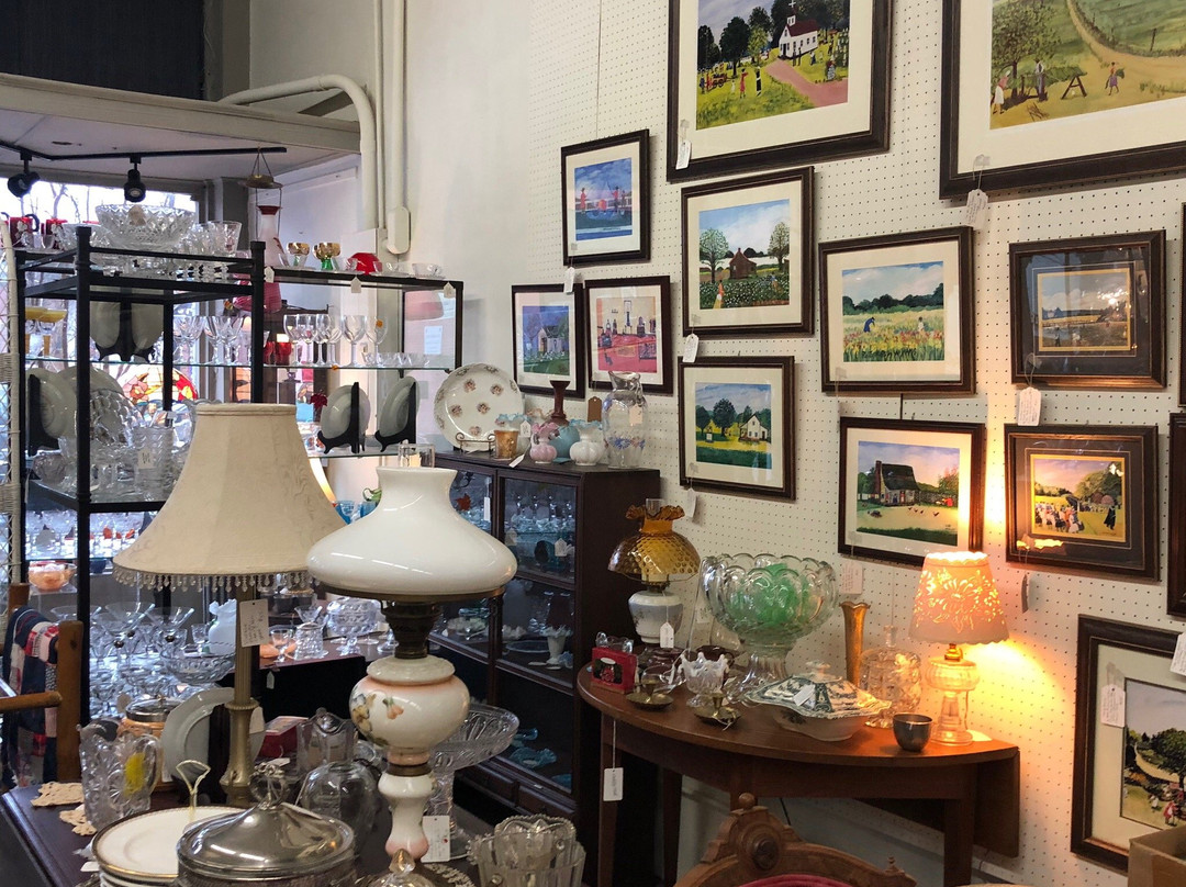 Oakley Hall Antiques & Art, Inc.-Warrenton必去景点