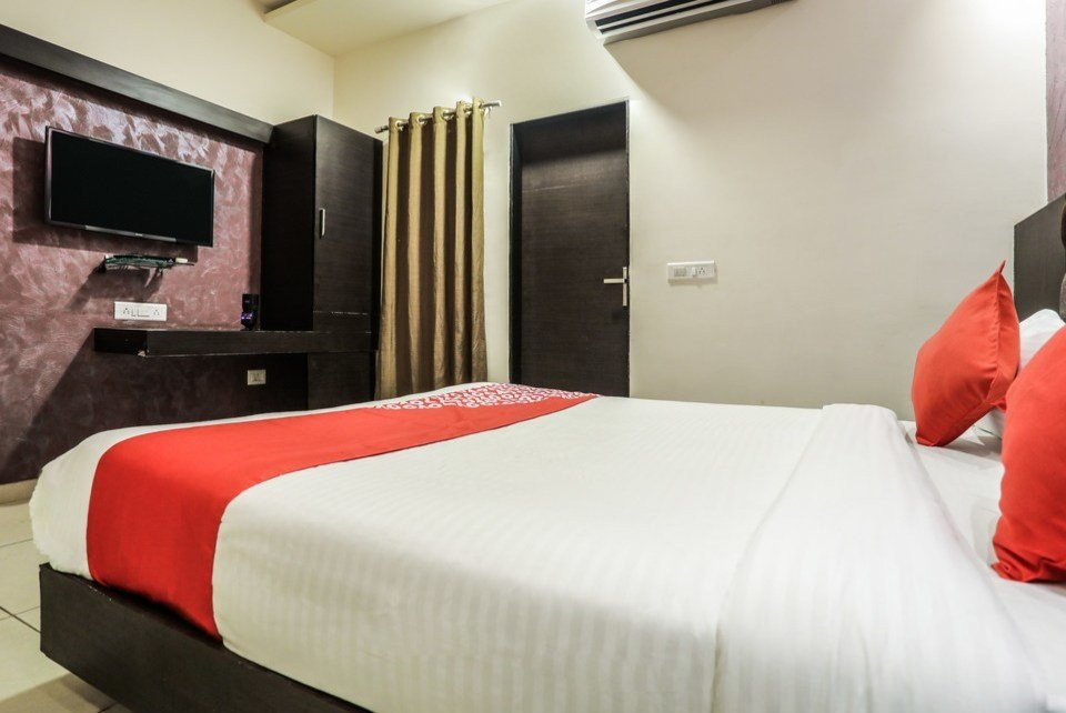 OYO 16543 Hotel Madhuban主图