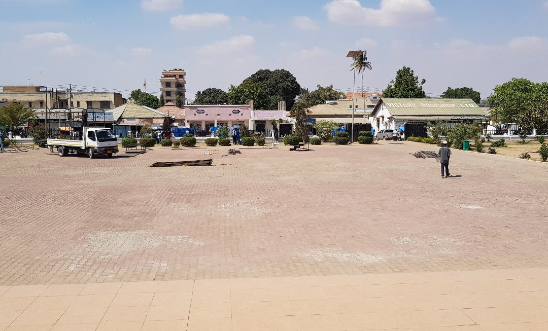 Nyerere Square景点图片