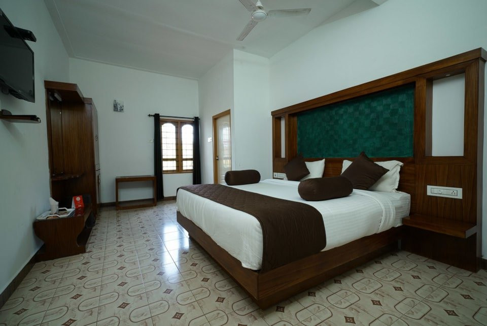 OYO 7966 Laacienekkas Valley Resort主图