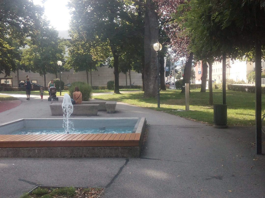 Rauscher Park-卡拉根渡口必去景点