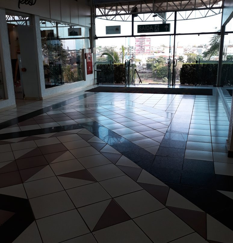 Shopping do Calcado-Franca必去景点