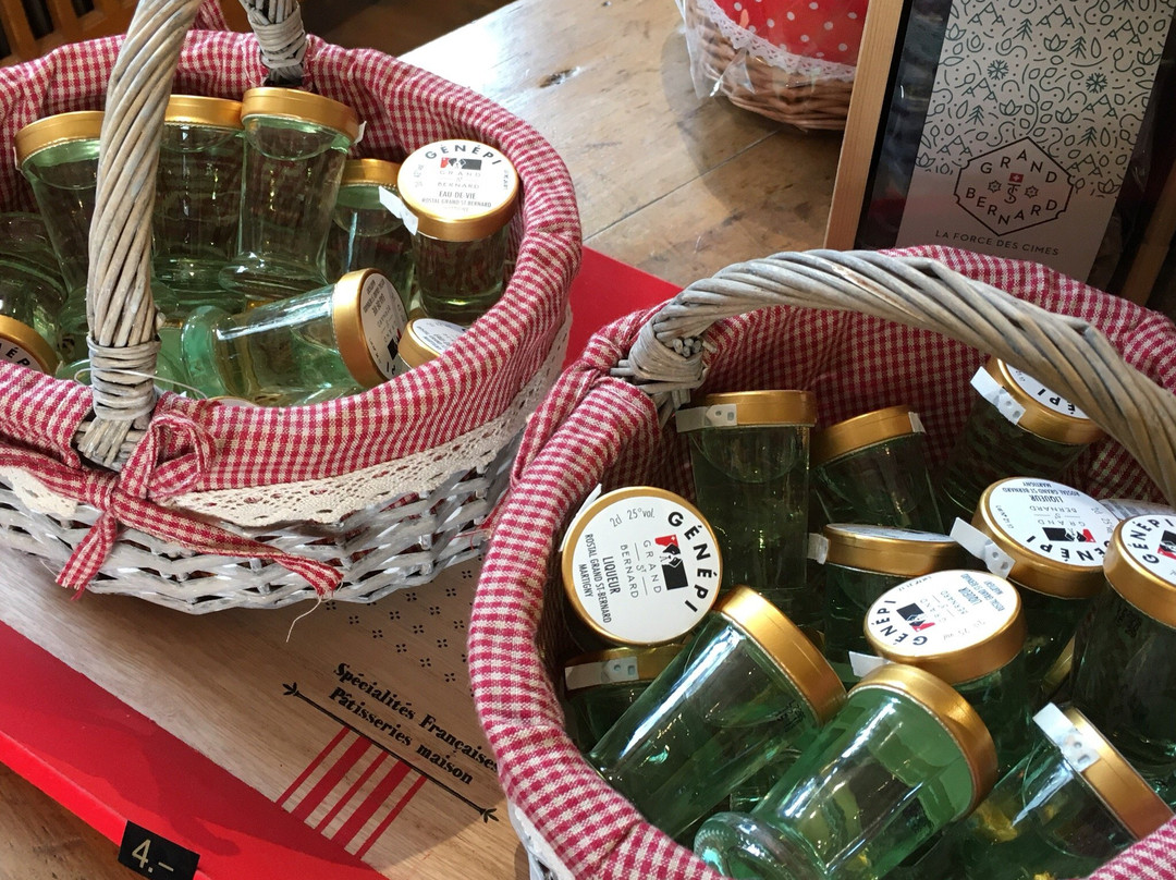 Distillerie Louis Morand & Cie SA-马蒂尼必去景点