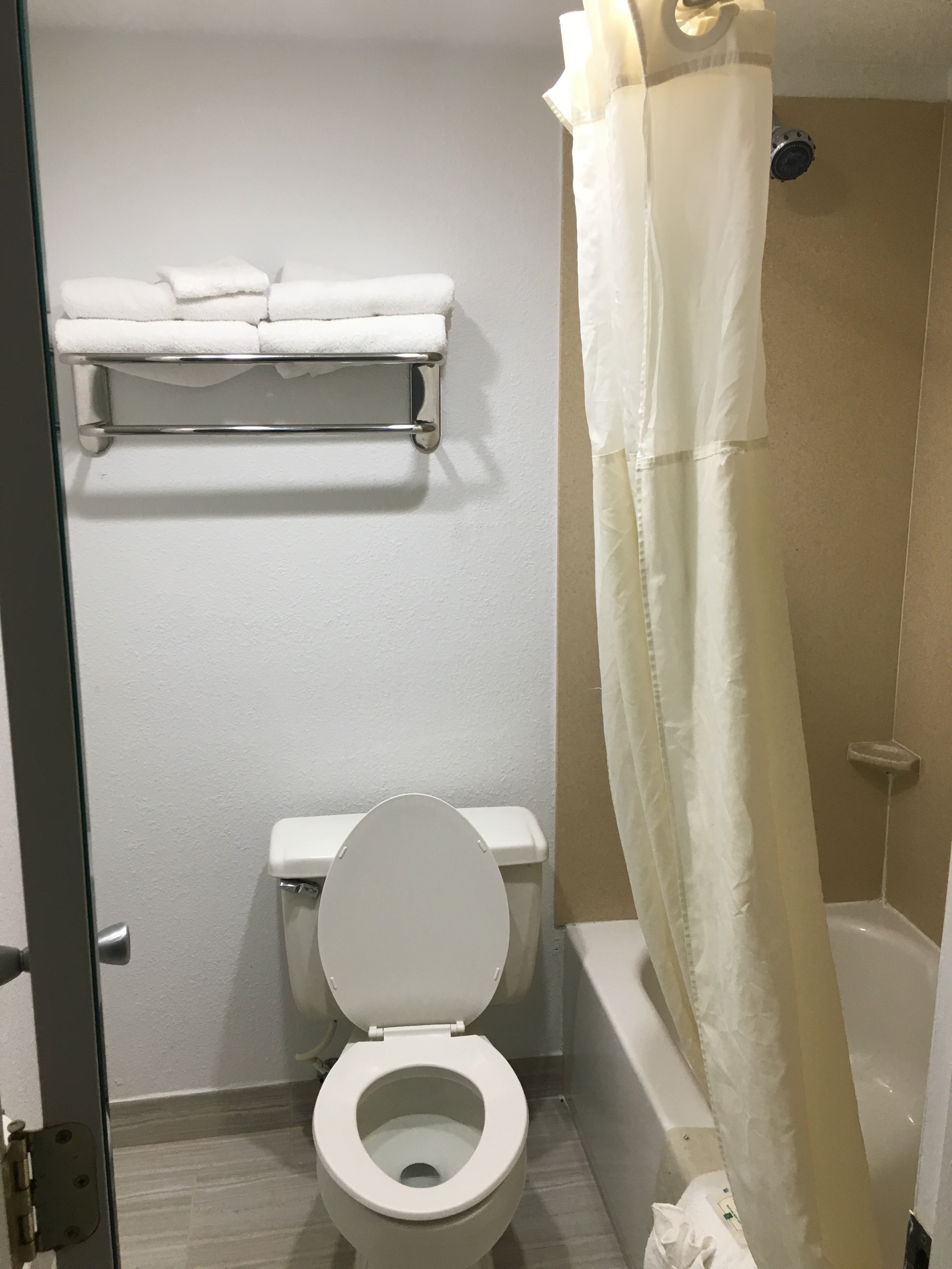 Quality Inn Mount Vernon-浴室