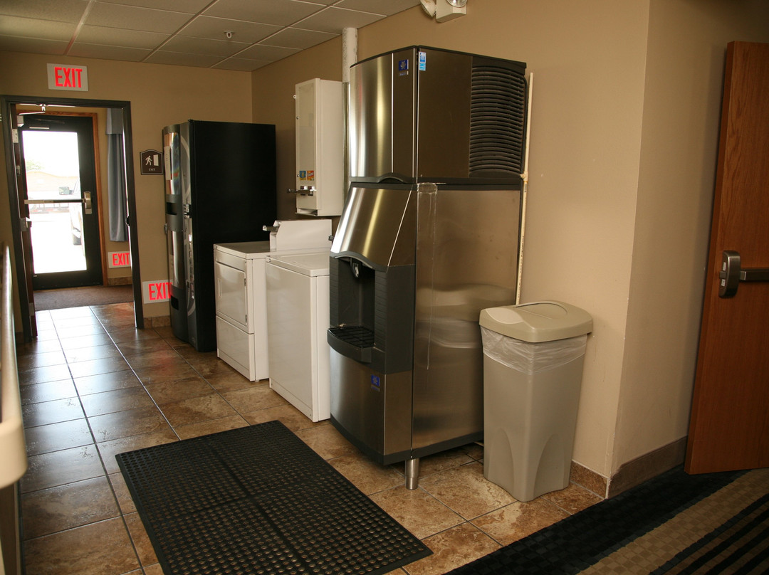 Corporate East Hotel主图