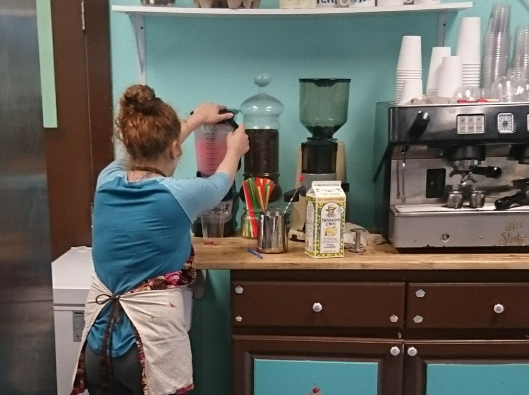 Megpie's Bakery & Cafe