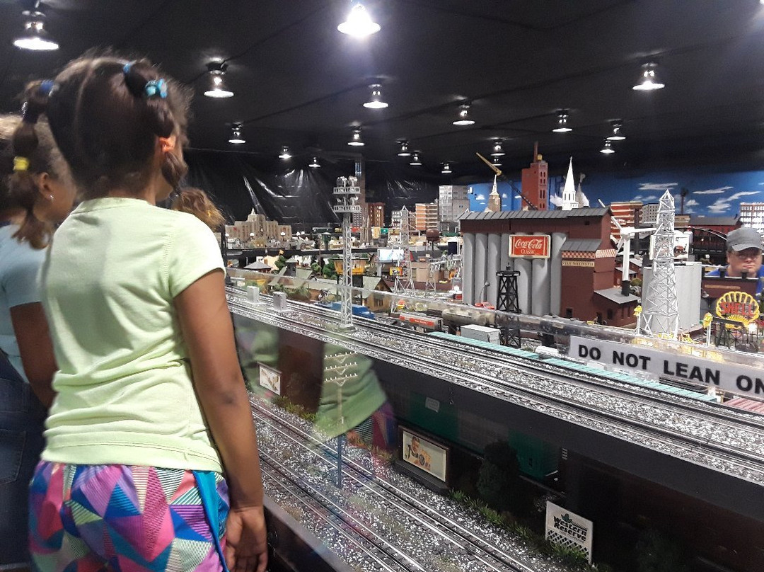 Corner Field Model Railroad Museum & Trading Post Train Shop-Middlefield必去景点
