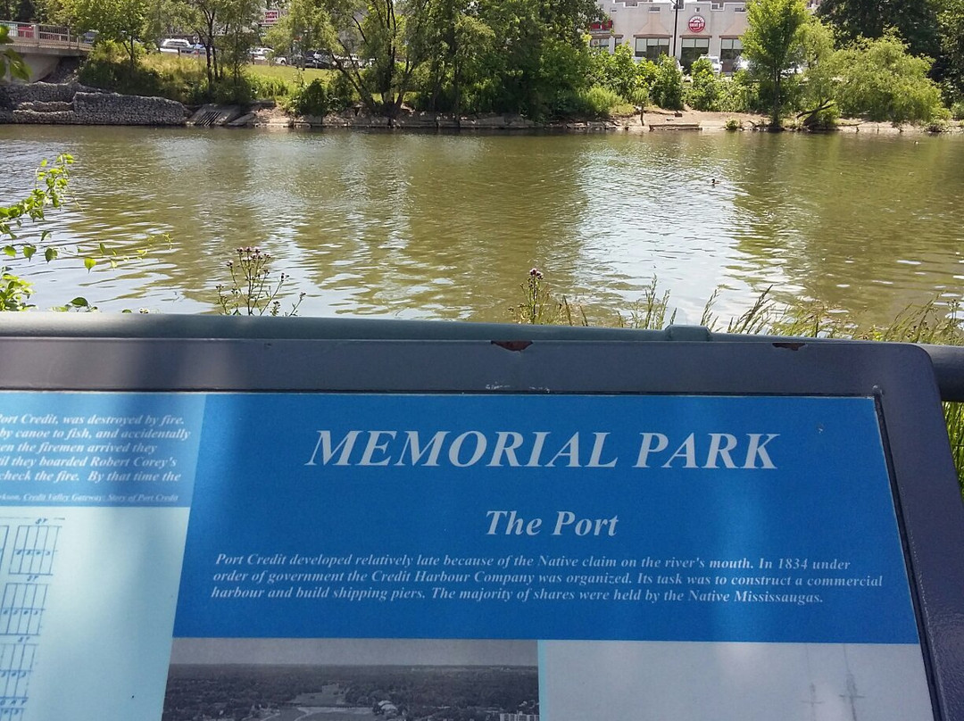 Port Credit Memorial Park景点图片
