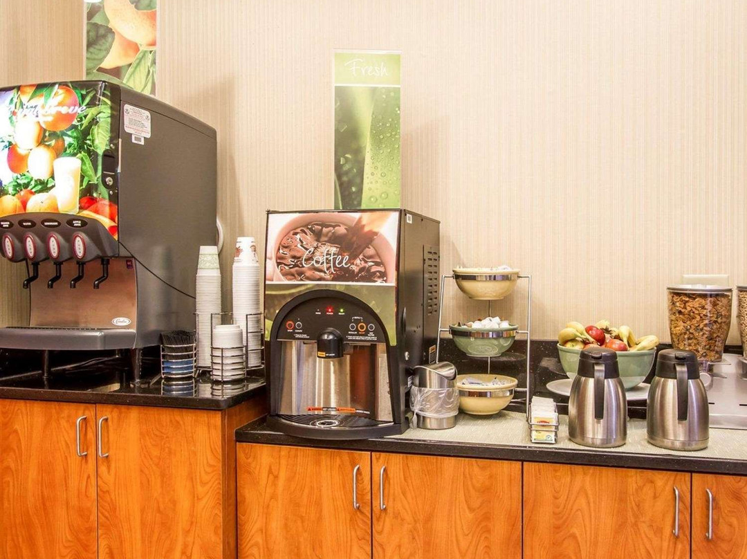 Quality Inn & Suites Greenville I-65主图