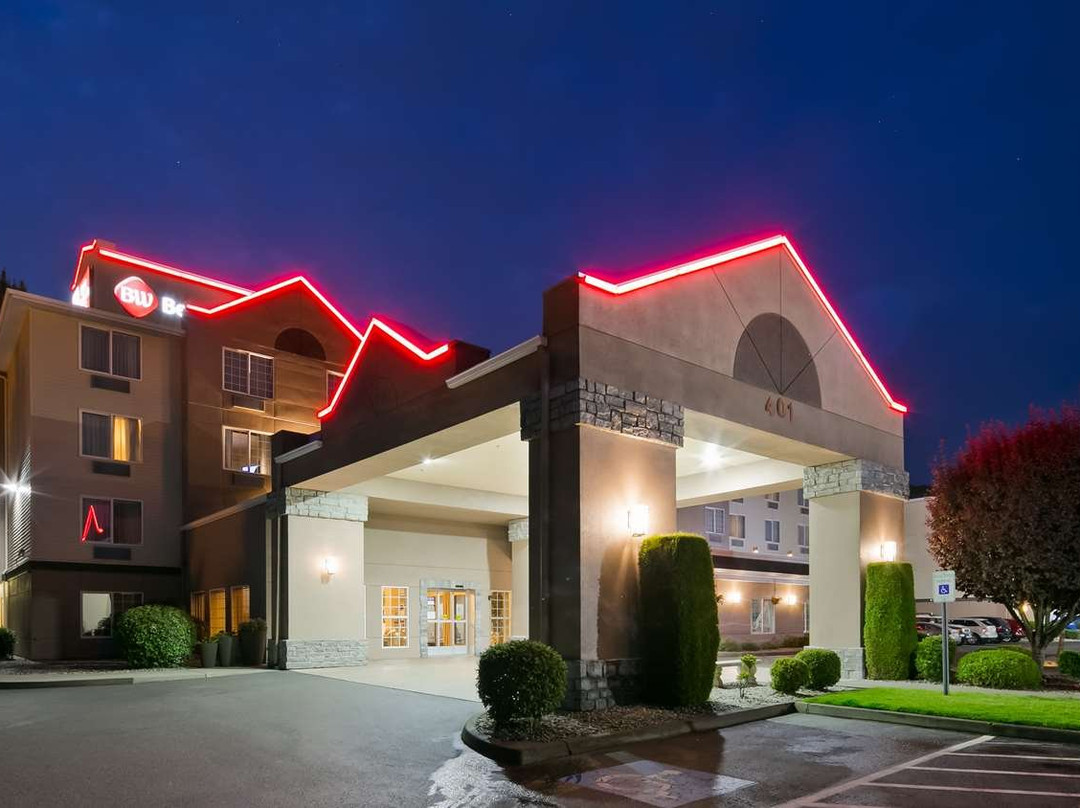Best Western Plus Mountain View Auburn Inn主图