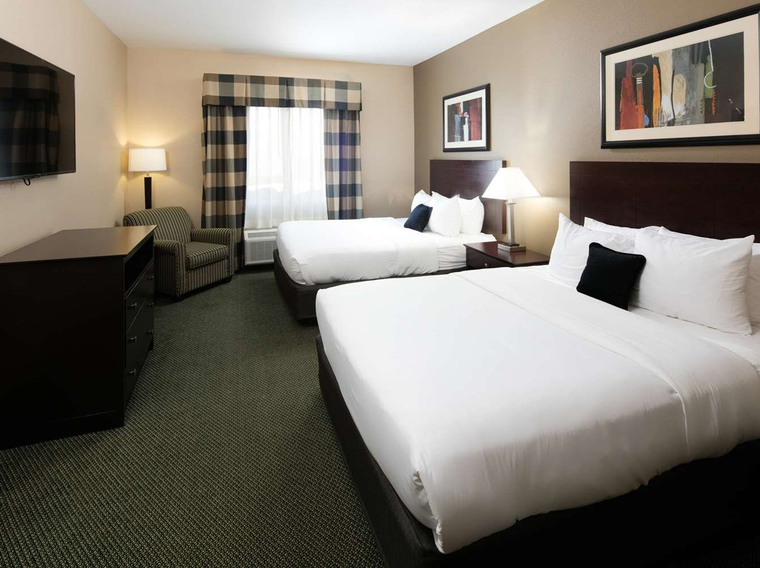 Country Inn & Suites Etown主图