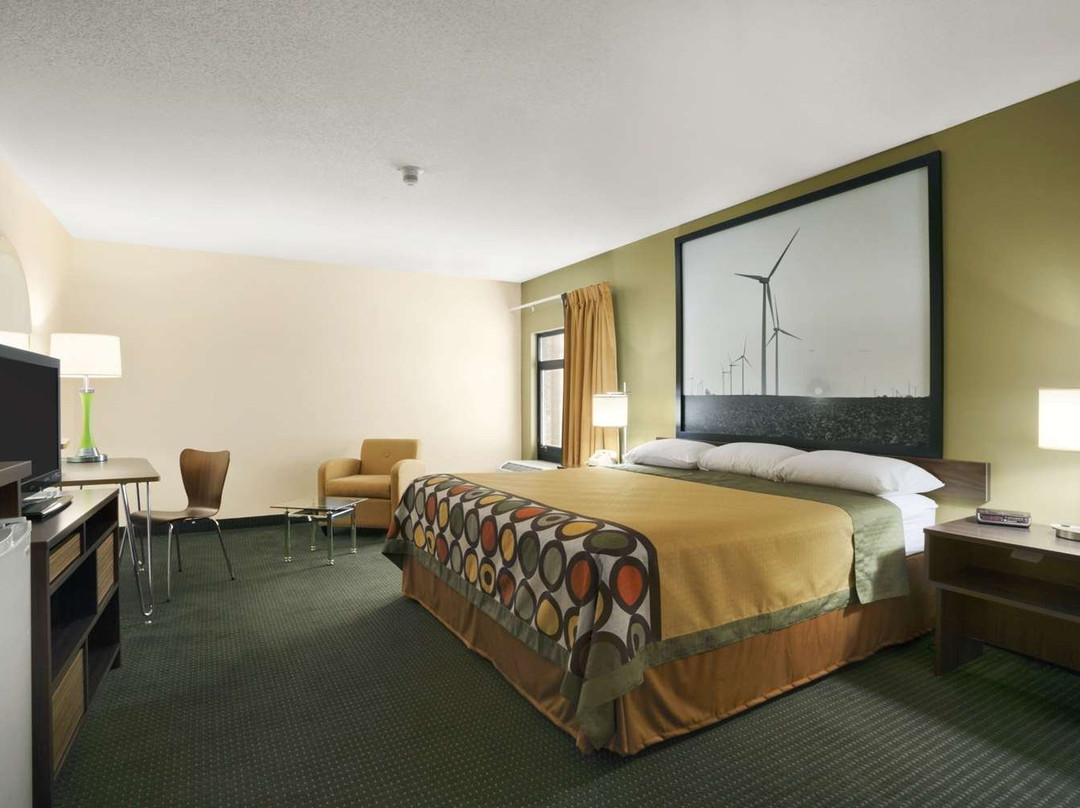 Super 8 by Wyndham Columbia City主图