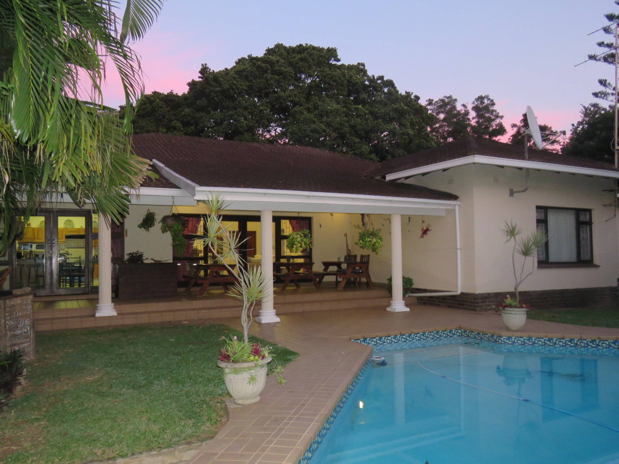 Mdoni House Guest Lodge-官方
