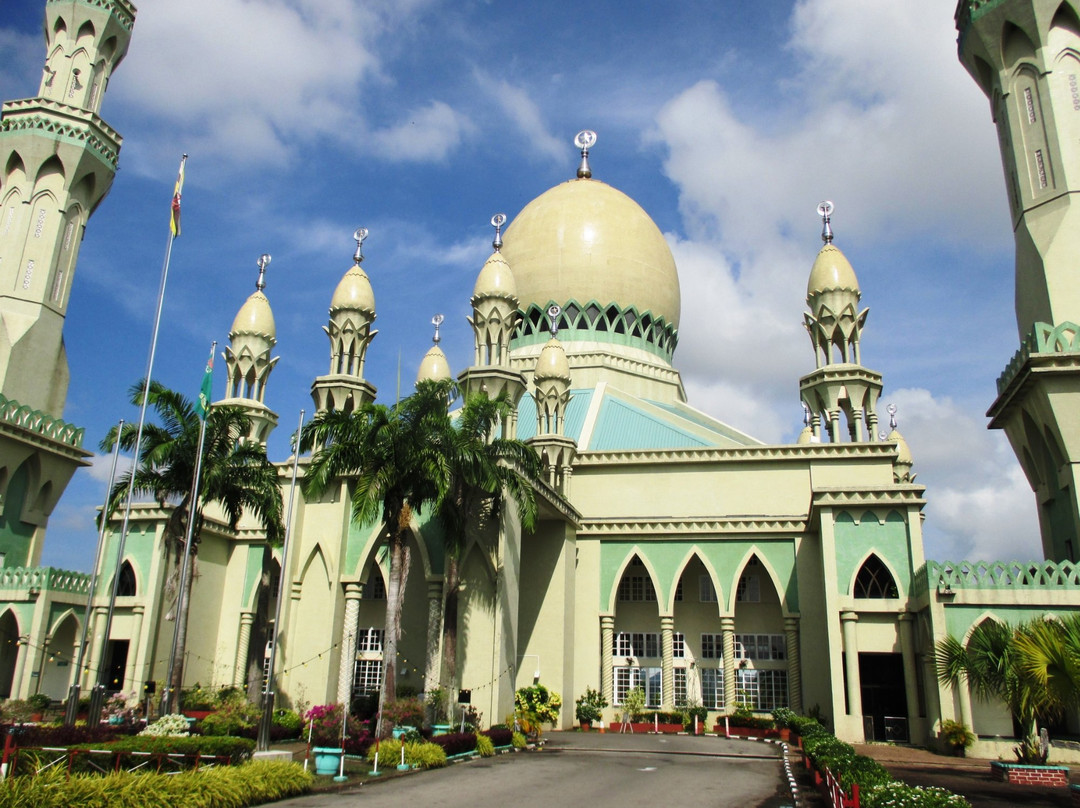 Masjid Lambak Kanan-斯里巴加湾必去景点