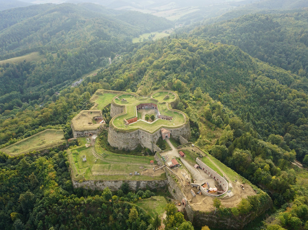 Twierdza Srebrna Góra景点图片