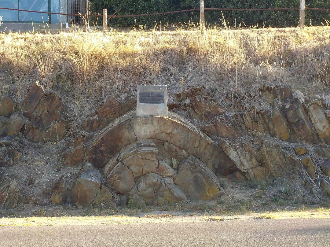 Castlemaine Anticlinal Fold-Castlemaine必去景点