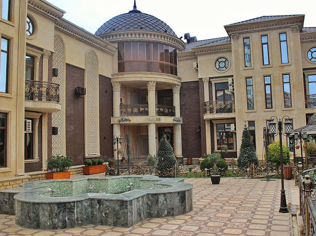 Manor Hotel主图