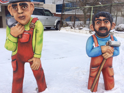 Ravshan i Dzhamshut Monument-克拉斯诺亚尔斯克必去景点