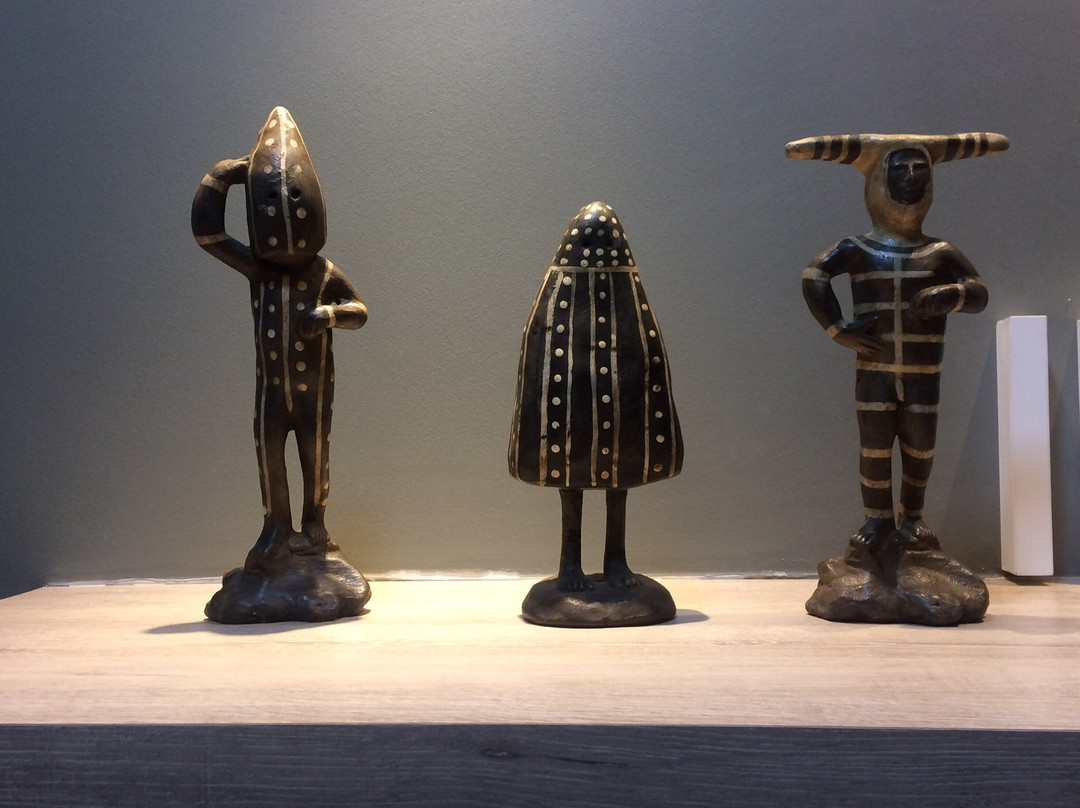 宜必思蒙特港酒店主图